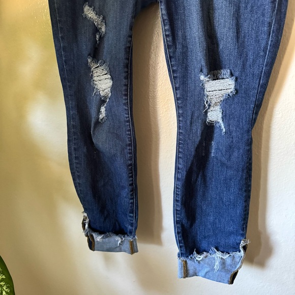 Judy Blue | Distressed Cuffed Skinny Jeans - Picture 3 of 7